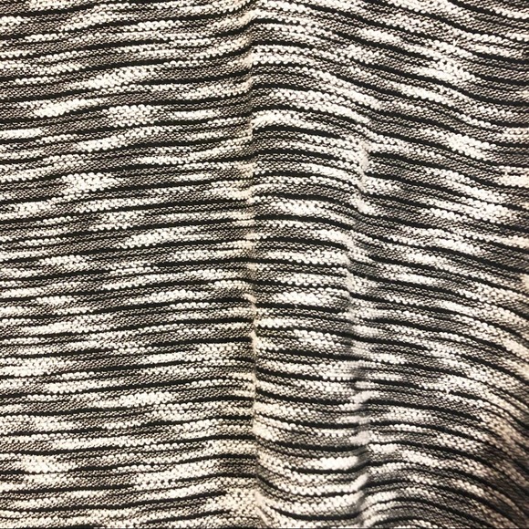 Cato Black White Marled Tweed Raglan Top Women's Size Large - Picture 5 of 7